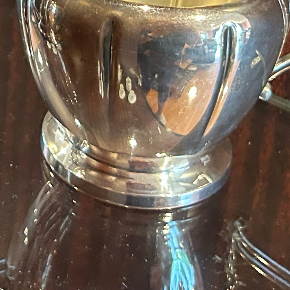 Vintage Arts Co Sugar Bowl 3" High & Creamer Silver-plated Armor SIlver Set of 2 - Picture 9 of 13